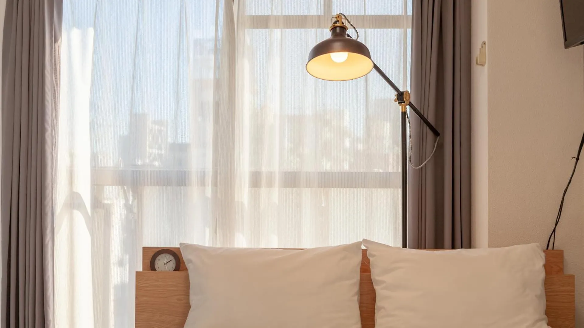 Saison Daikanyama Apartment Tokyo 0*,  Japan